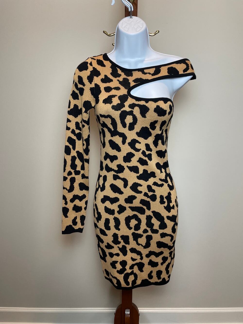 Love Always Dress Size S Leopard One‑Shoulder Bodycon Mini Cutout New With Tag